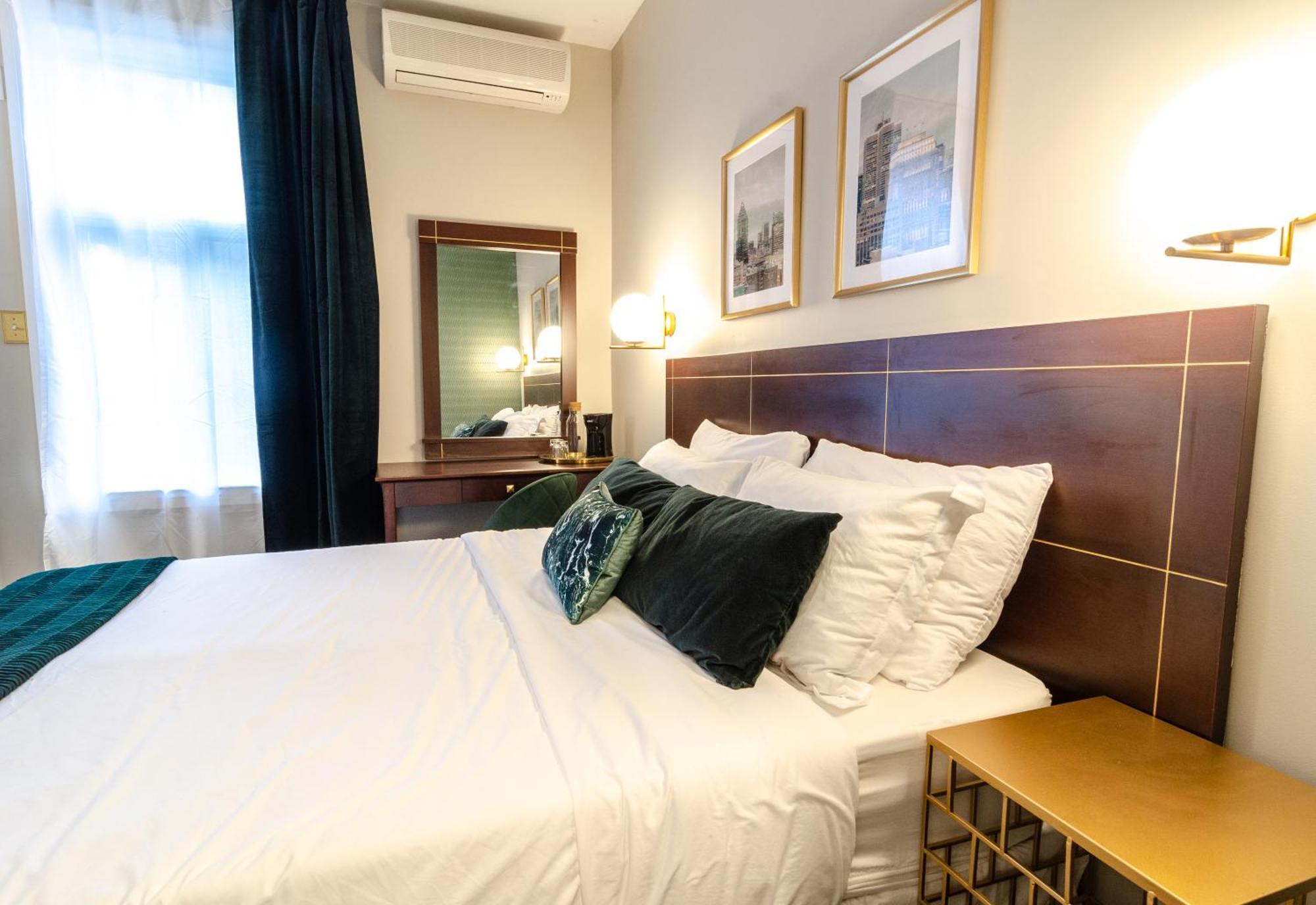 Hotel Dorion มอนทรีอัล ภายนอก รูปภาพ
