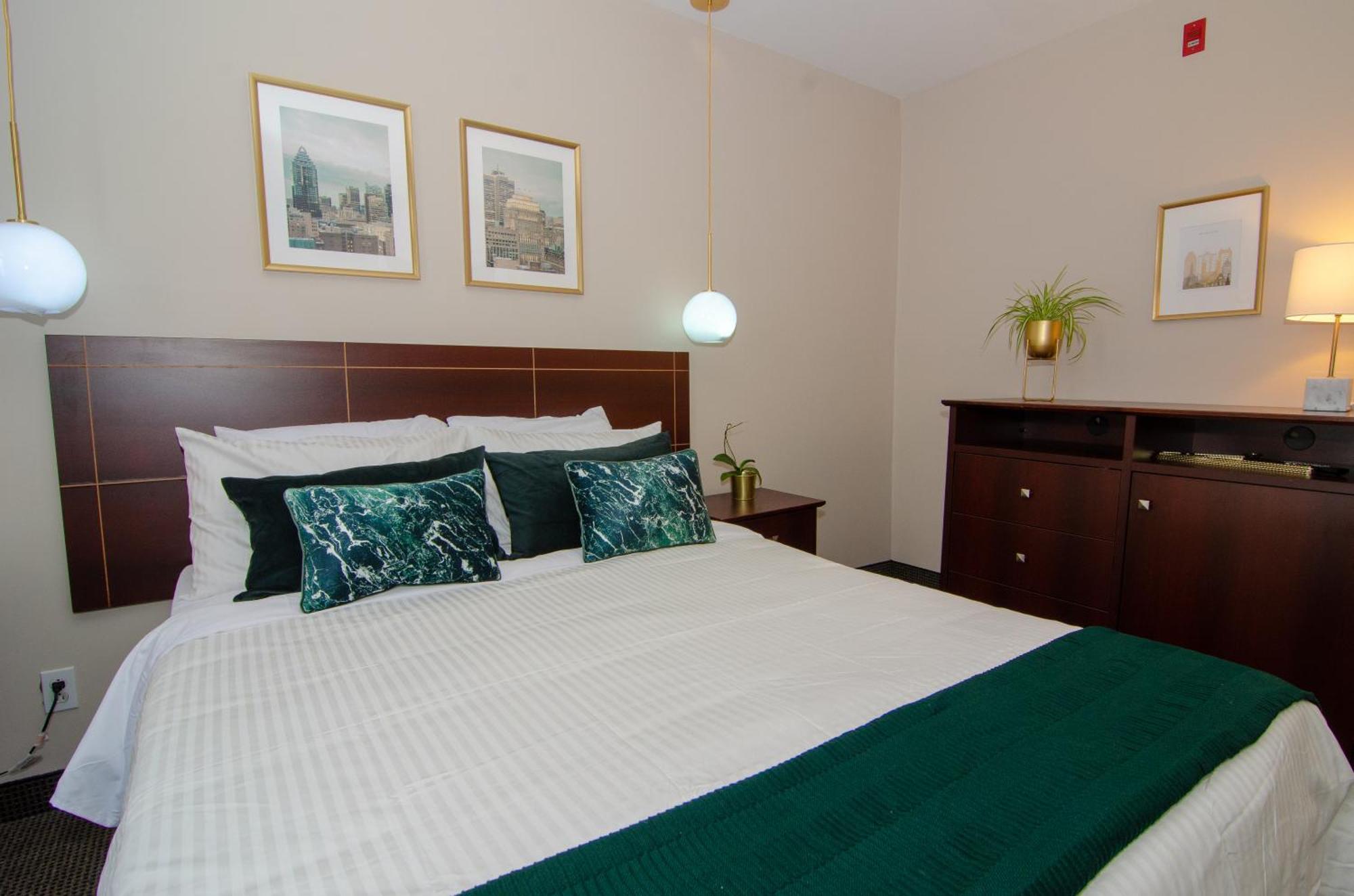 Hotel Dorion มอนทรีอัล ภายนอก รูปภาพ