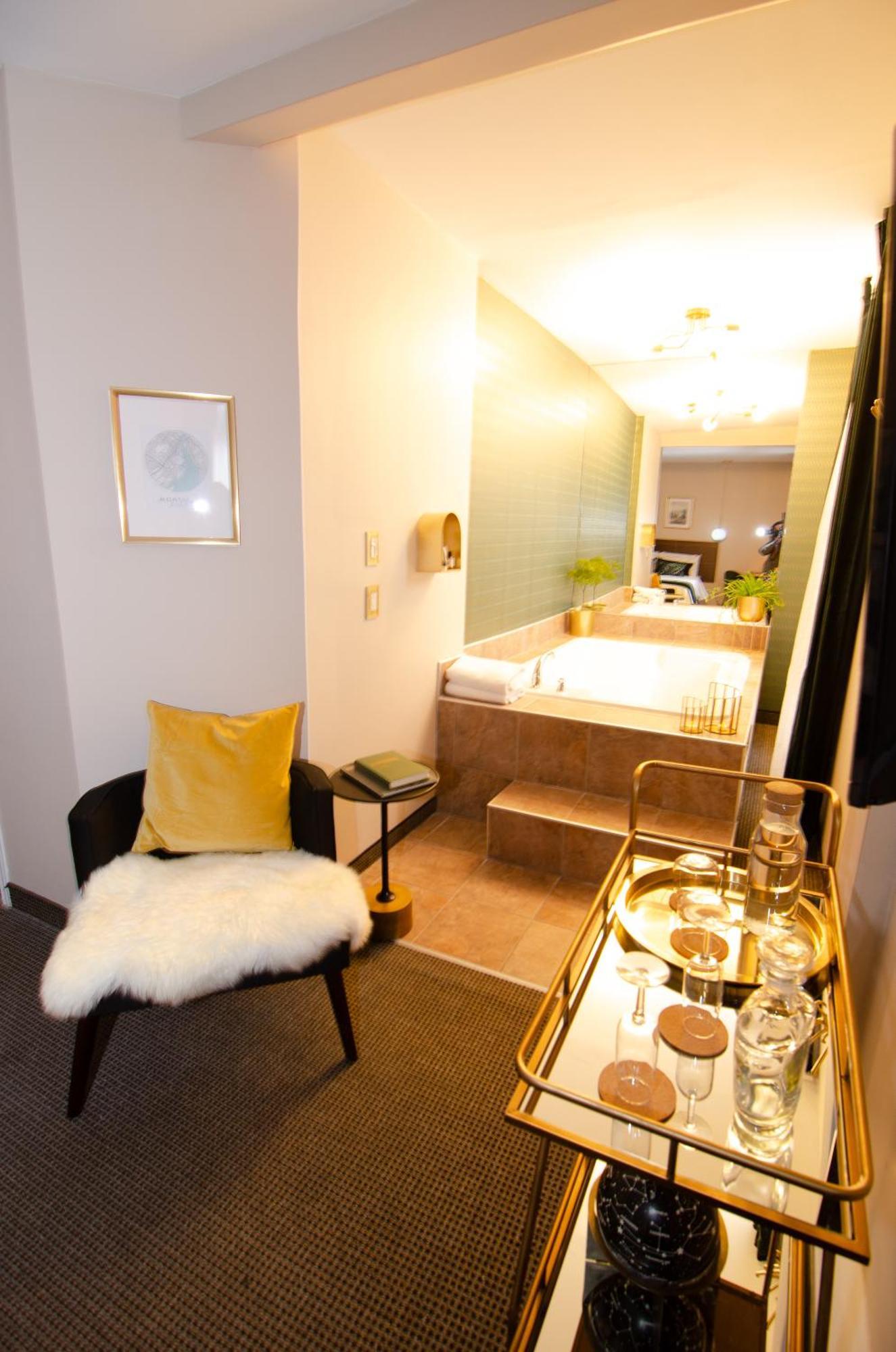 Hotel Dorion มอนทรีอัล ภายนอก รูปภาพ