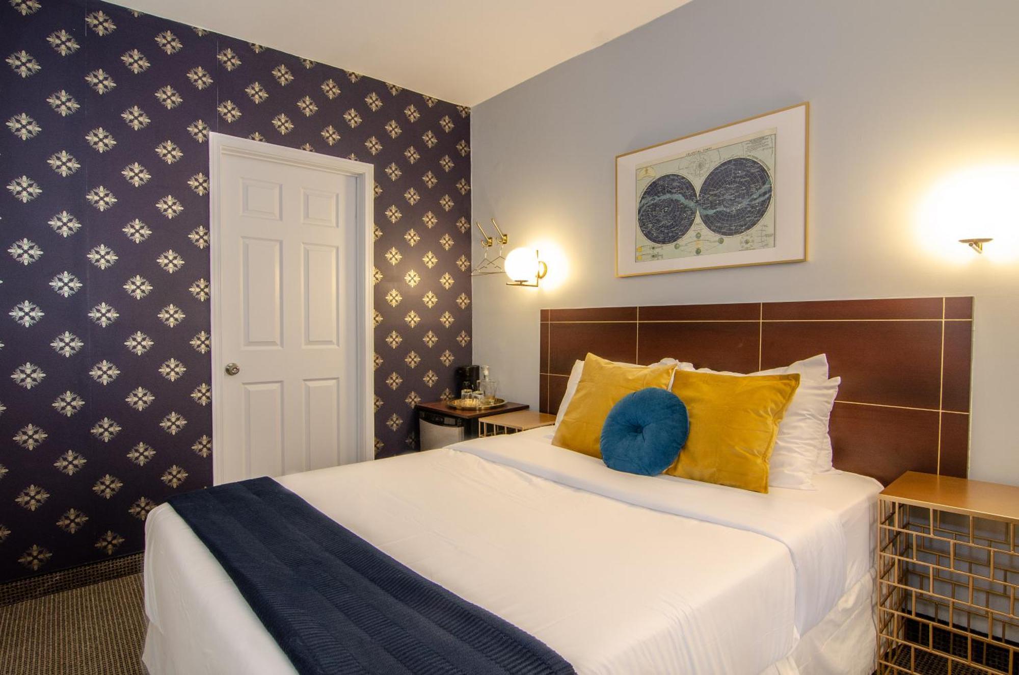 Hotel Dorion มอนทรีอัล ภายนอก รูปภาพ