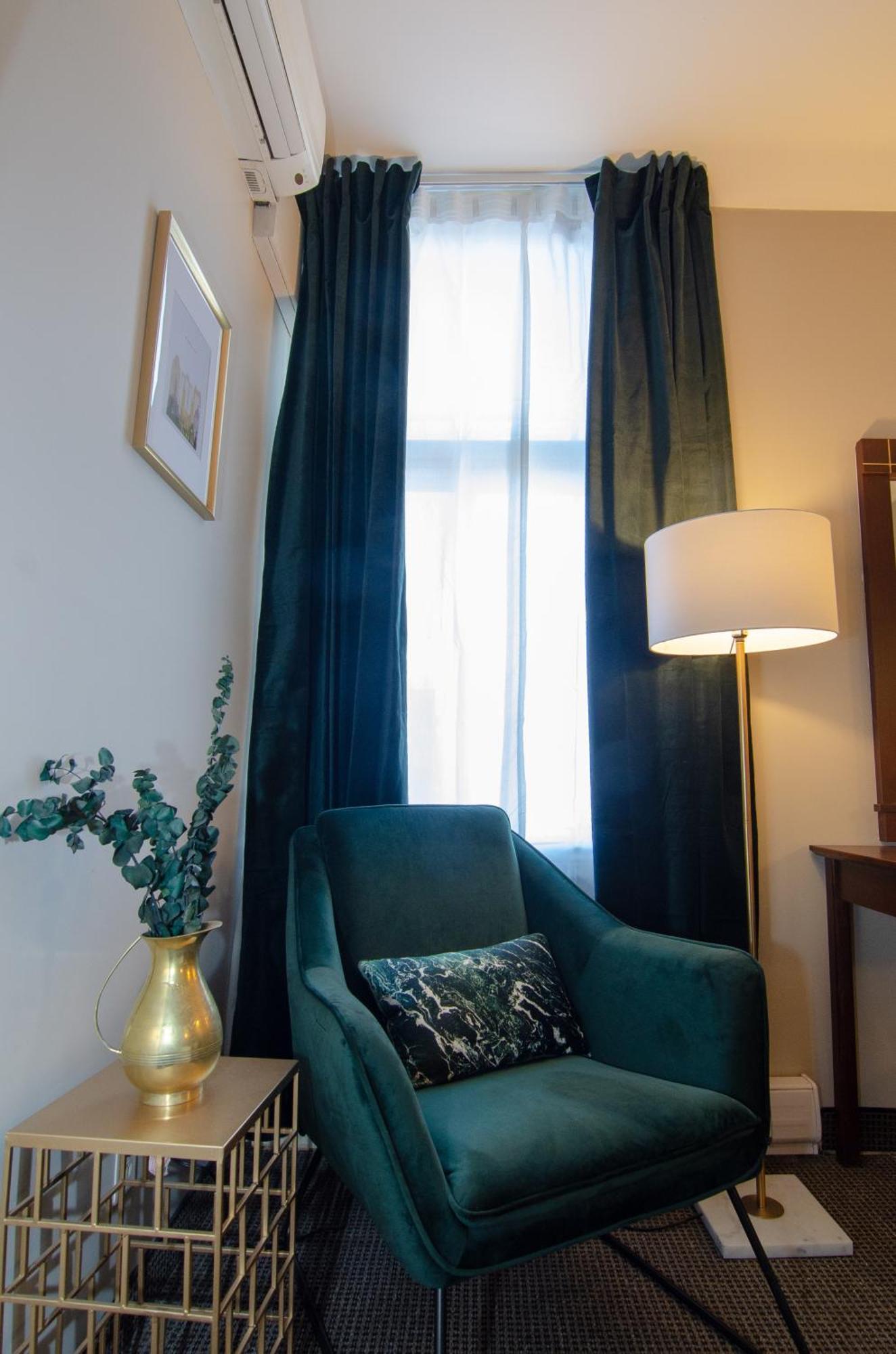 Hotel Dorion มอนทรีอัล ภายนอก รูปภาพ